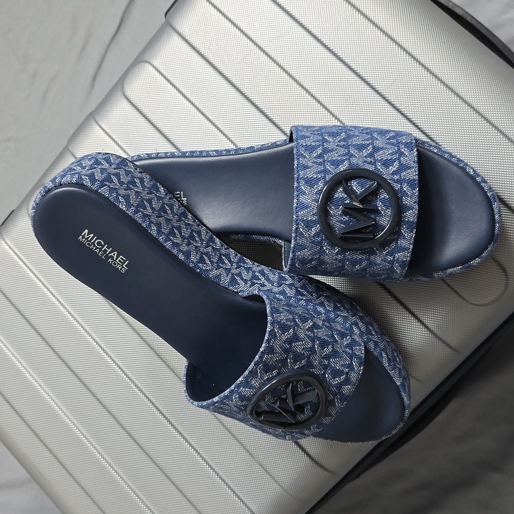 Michael Kors Navy platform sandals
